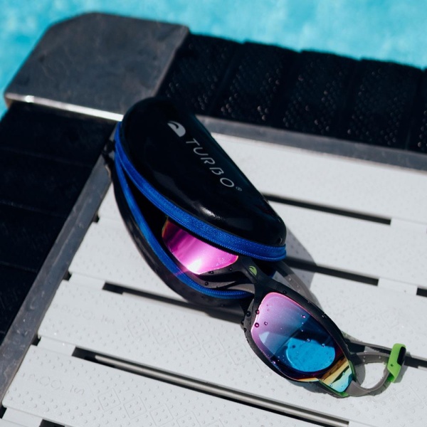 Futlyar_Turbo_Goggles_Case_Royal_4